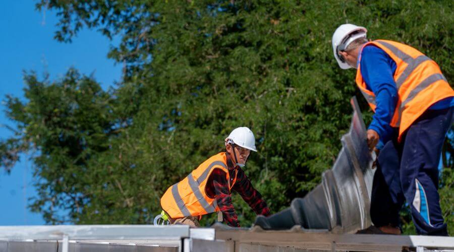 Expert Emergency Roof Repairs services in Palmyra, MO